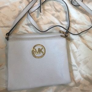 Michael kors cross body